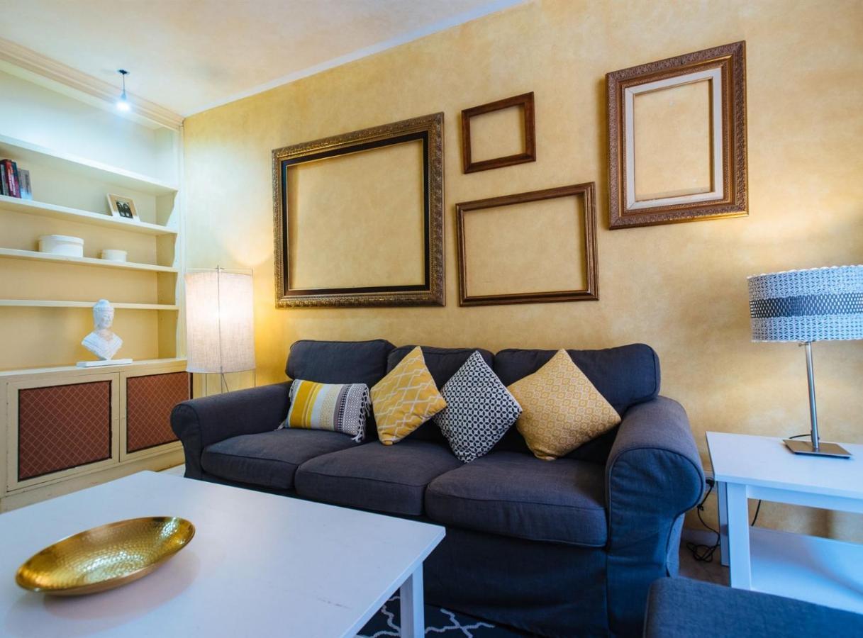 Pajaritos Suite Apartment - Private Parking Included Sewilla Zewnętrze zdjęcie